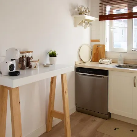 Bonito Y Luminoso En Rosalia De Castro Διαμέρισμα