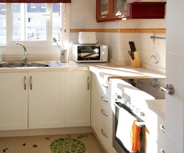 Bonito Y Luminoso En Rosalia De Castro Appartement Santiago de Compostella