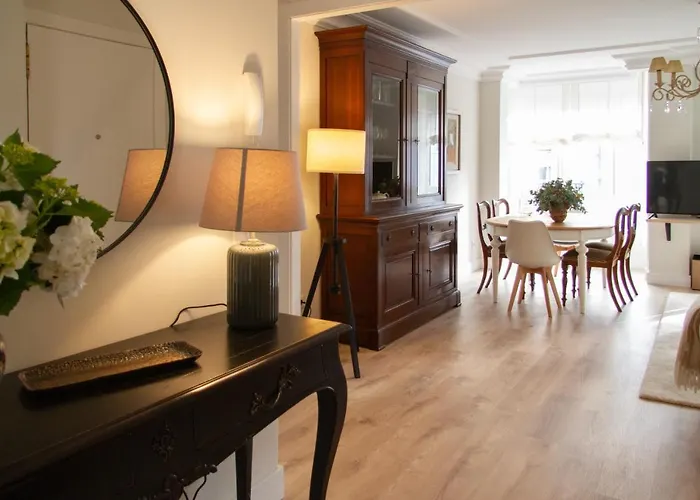 Bonito Y Luminoso En Rosalia De Castro Appartement Saint-Jacques-de-Compostelle